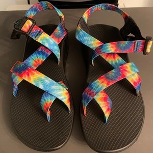 Chacos Tye Dye Brand New in Box. Size 11